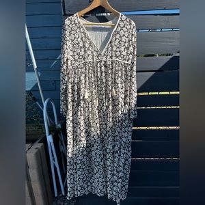 Christy Dawn Paloma in Black Florals (M/L)